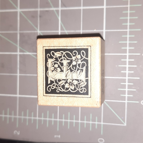 Monogram rubber stamps square with floral vine - Picture 4 of 16